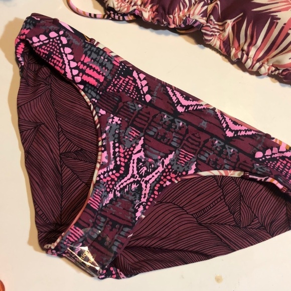Maaji Reversible Bikini bottoms NWOT - Picture 1 of 5